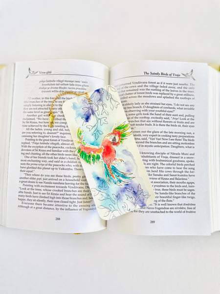 ‘Parrot Bliss’ bookmarks